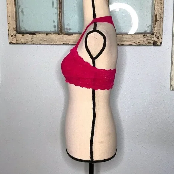 NWOT Sexy Bright Pink Lace Bralette - Picture 2 of 10